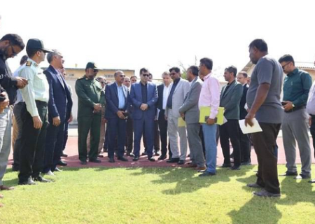 بازدید وزیر ورزش و جوانان از استادیوم شهید چمران رودان