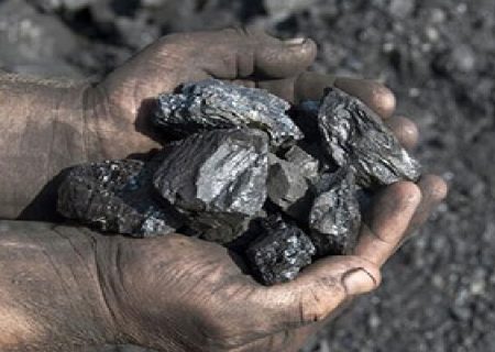 ۴۰تن سنگ کرومیت قاچاق در رودان توقیف شد