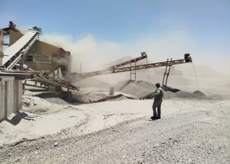 صدور اخطاریه به یک واحد سنگ‌شکن در رودان به علت آلودگی هوا