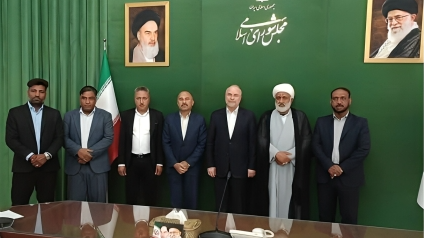 قالیباف در جریان مشکلات شرق هرمزگان قرار گرفت