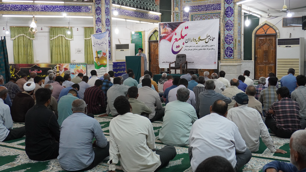 همایش طلایهداران تبلیغ در رودان برگزار شد