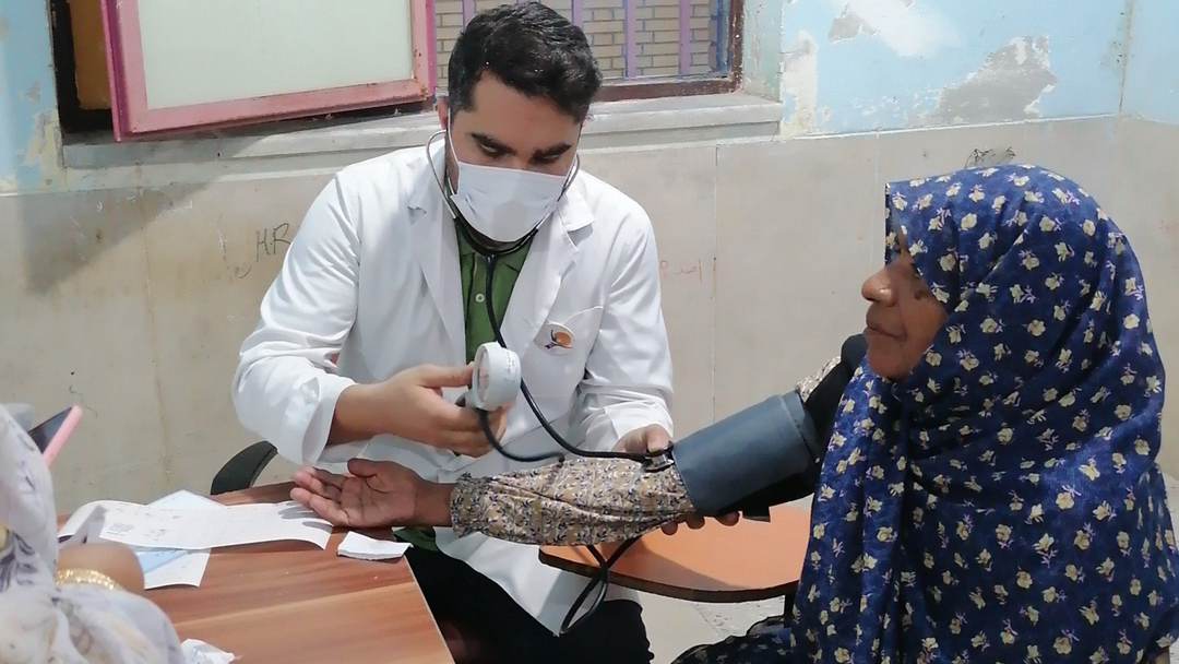 استقرار تیم پزشکی رایگان در موکب حضرت ابوالفضل(ع) فیضآباد رودان