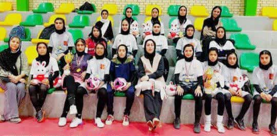 اختتامیه لیگ فوتسال بانوان رده سنی نوجوانان و بزرگسالان رودان برگزار شد