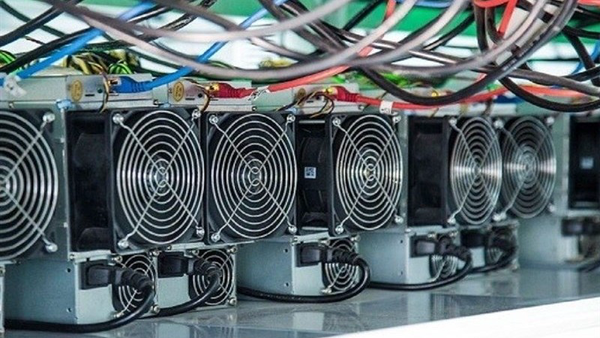 کشف ۲۹ دستگاه ماينر قاچاق در شهرستان رودان