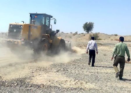 بیش از ۱۵ هکتار از اراضی ملی رودخانه‌بر رودان رفع تصرف شد