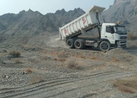 ترمیم محور فرعی رودخانه در شهرستان رودان