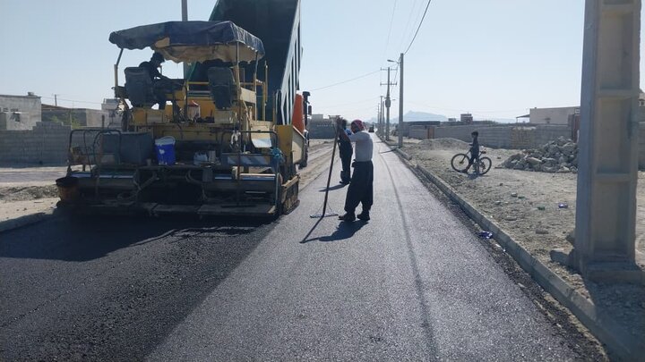 آغاز بهسازی جاده ورودی بخش جغین رودان