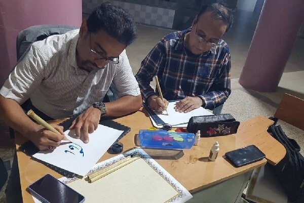 خوشنویسان هرمزگان در «مدح مهدویت» قلم زدند