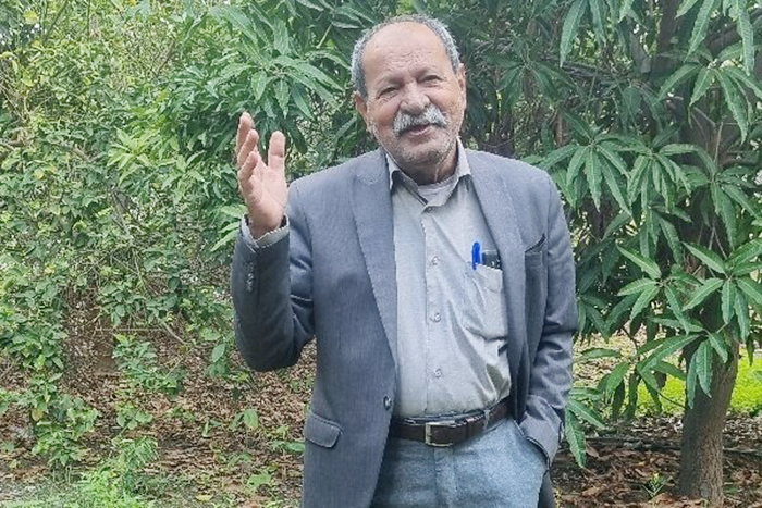 “منصور ضمیری” تصویرگر عشق و مهربانی در دنیای ادبیات؛ او غزل می‌زیست