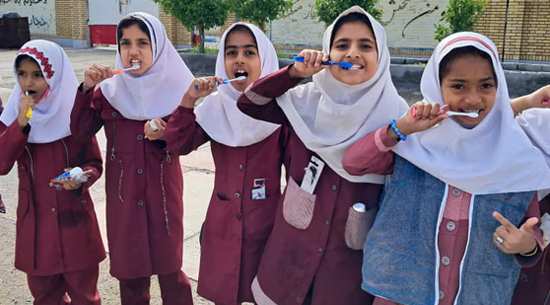 مانور طرح لبخند در شش مدرسه روستایی رودان اجرا شد