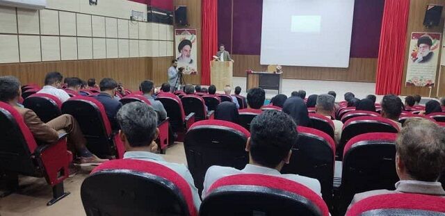 برگزاری جلسه آموزشی جرائم انتخاباتی و الزام تنظیم اسناد رسمی در رودان