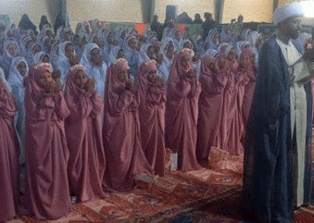 آیین جشن تکلیف ۱۷۱ دانش‌آموز دختر مدارس بیکاه برگزار شد