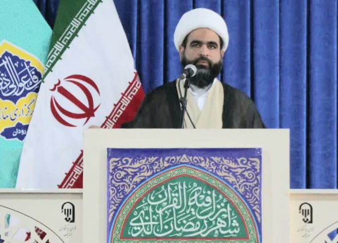 ملت ایران امنیت و پیشرفت خود را از کسی گدایی نمیکند/ رمضان بهترین فرصت برای تمرین کرامت است
