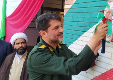زنگ انقلاب در مدارس رودان طنین‌انداز شد