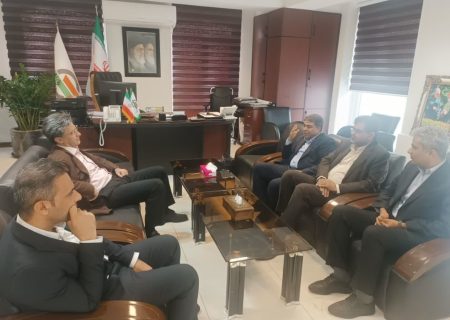 پیگیری احداث تقاطع غیرهمسطح ورودی شهر رودان