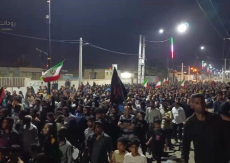 اجتماع مردمی روستای خراجی رودان در عزای قائد امت و شهدای جنگ آمریکایی-صهیونی