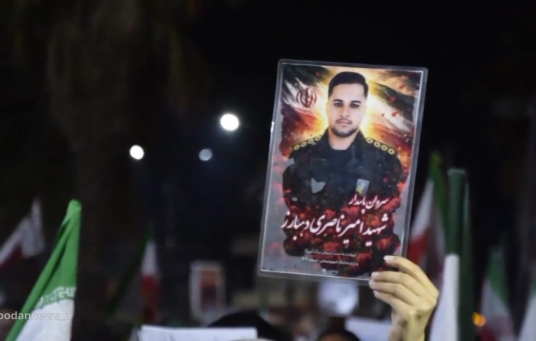 اجتماع مردم رودان در شب ۴۸ حماسه