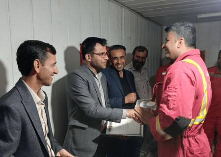 دادستان رودان در جمع آتش‌نشانان تجلیل از ایثارگران خاموش
