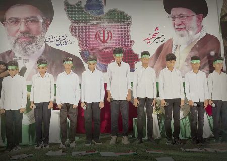 سرود “چشم تموم کائنات” در اجتماع مردمی رودان