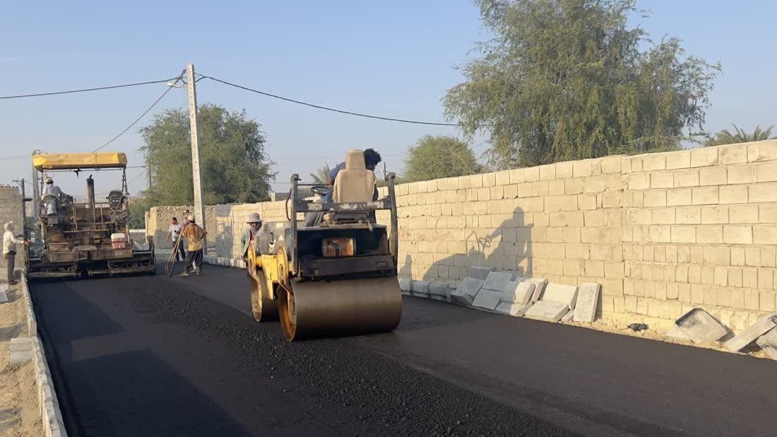 اجرای ۱۲۰ هزار مترمربع آسفالت در رودان
