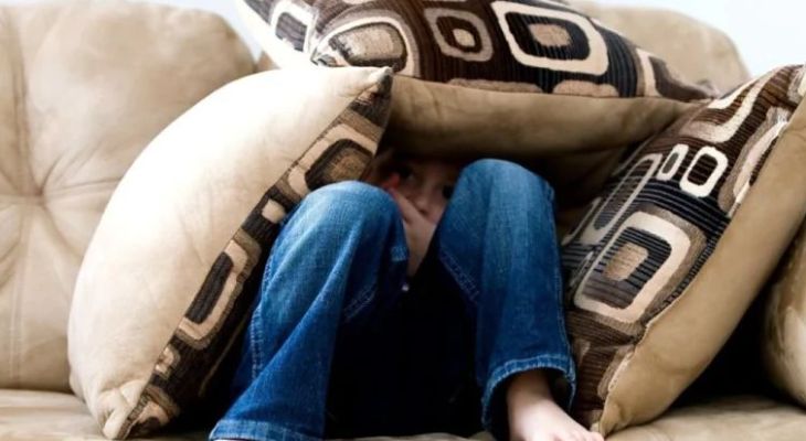 مقایسه فرزندان؛ آفت خاموش عزت‌نفس کودکان
